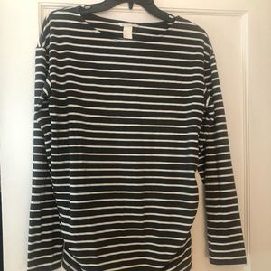 H&M Maternity Tee